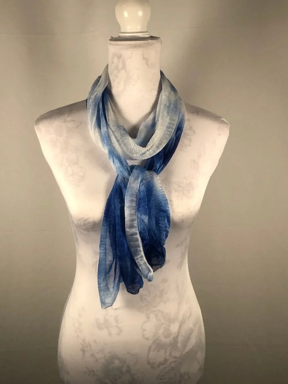 N/A lightweight scarf versatile